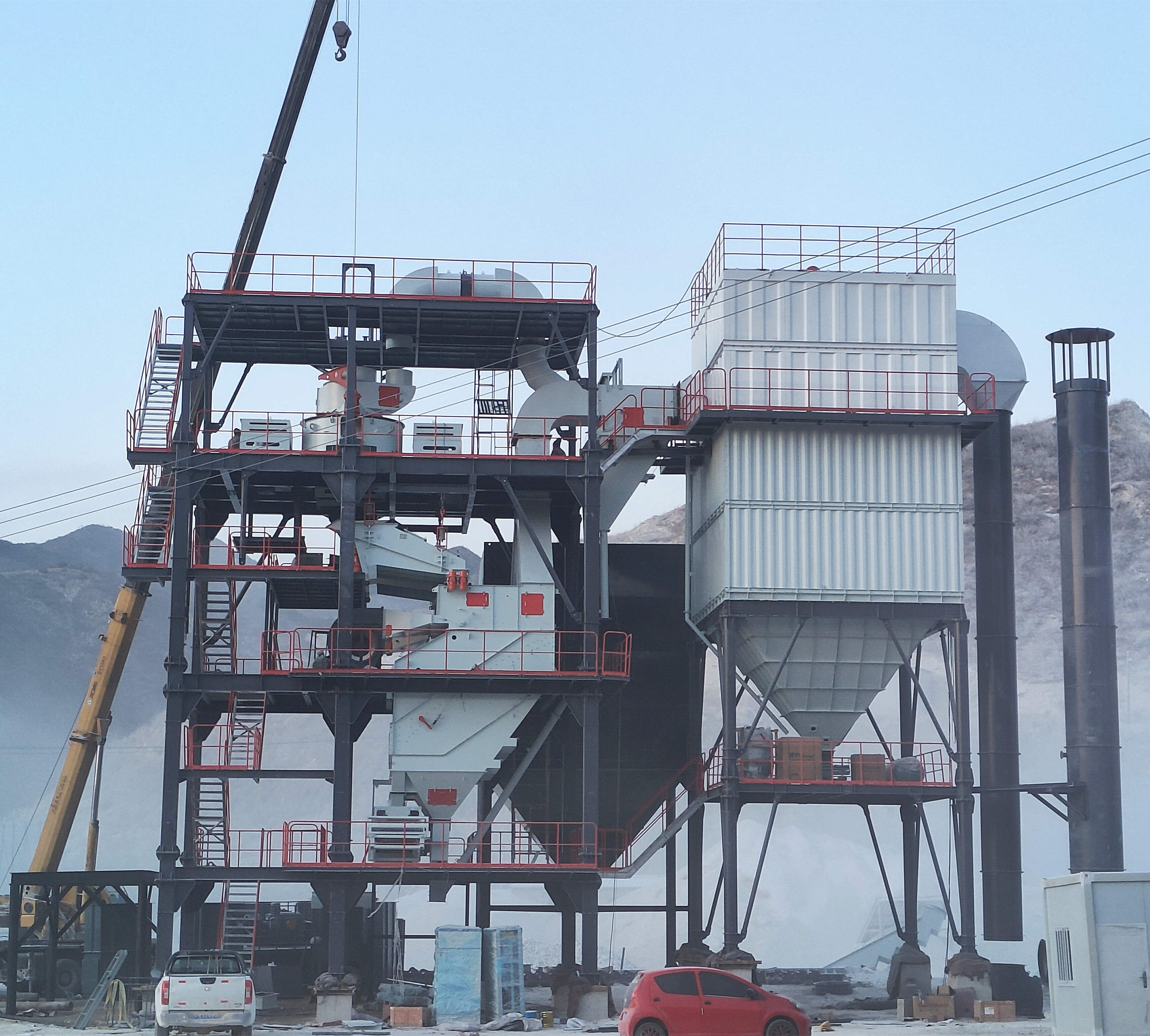 礦山建設(shè)不停？制砂剛需？上這套制砂樓！