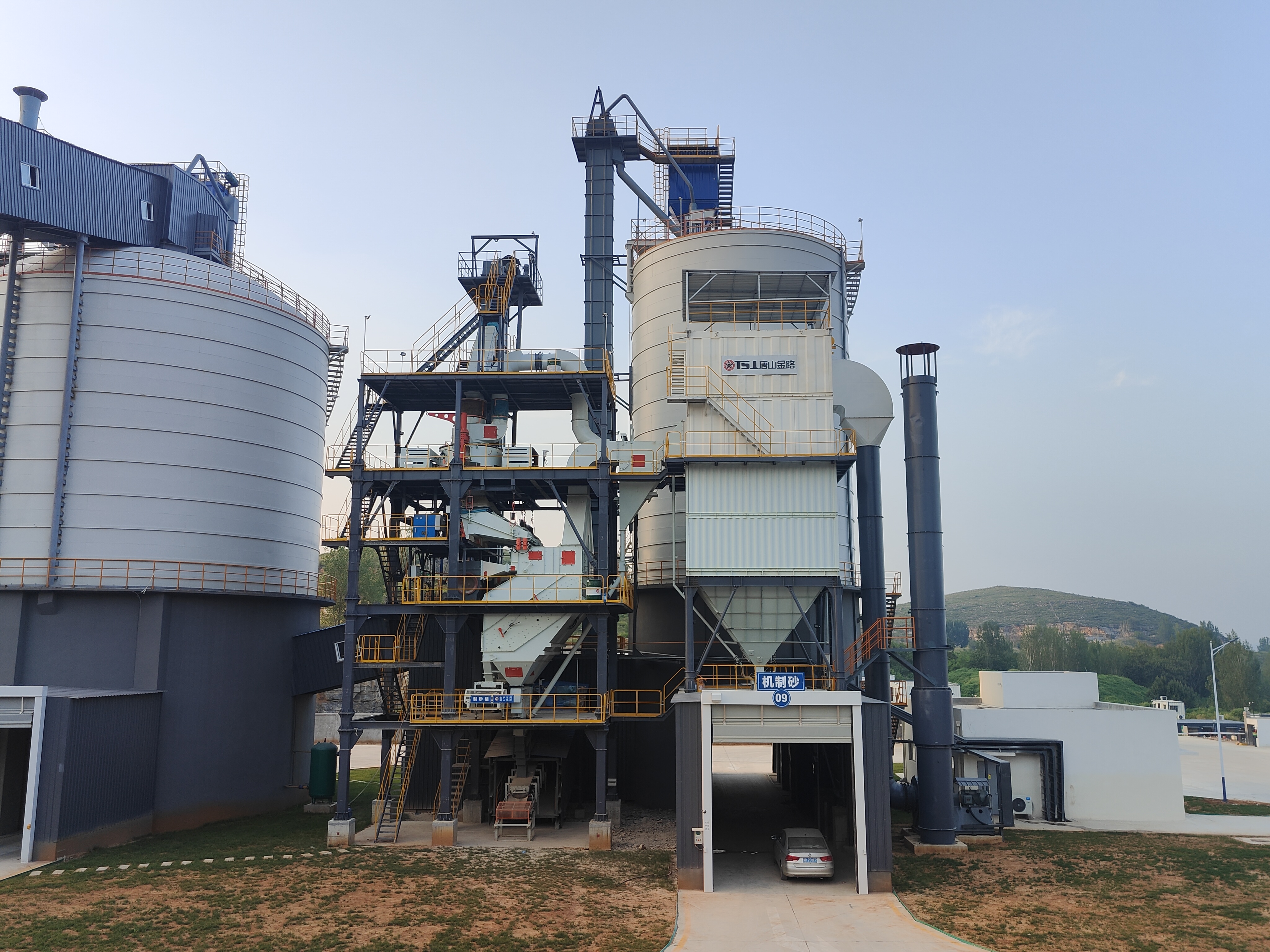 干法制砂樓：助力建筑垃圾資源化處理，開(kāi)啟循環(huán)經(jīng)濟(jì)新路徑